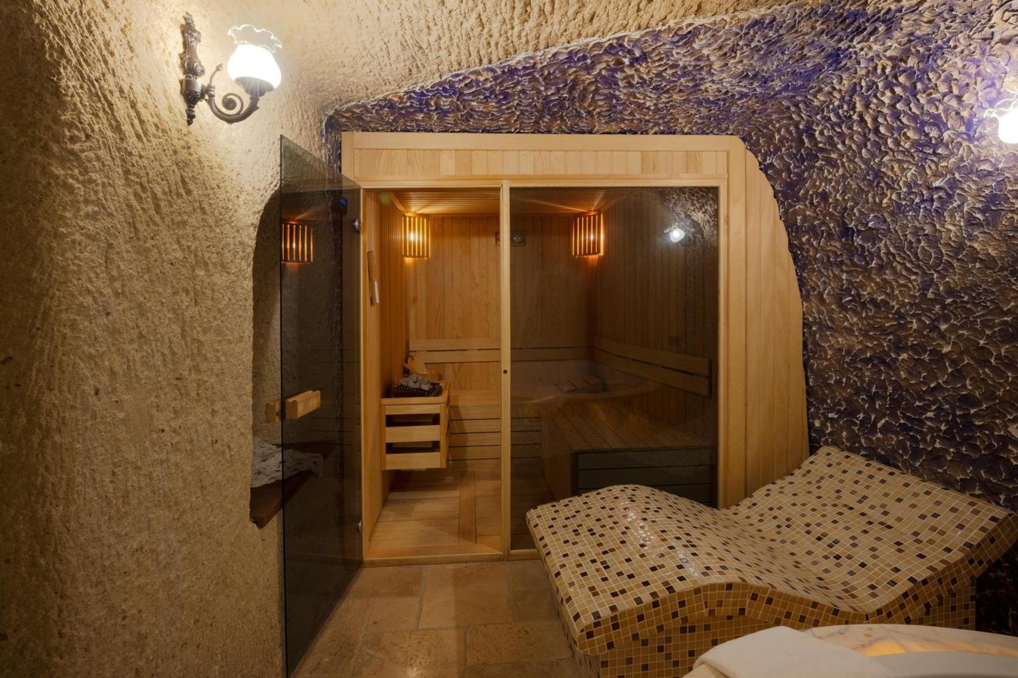 Ortahisar Tafoni Houses Cave Hotel מראה חיצוני תמונה